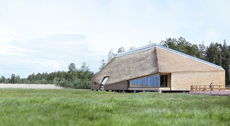 Takern visitor centre by Wingårdhs