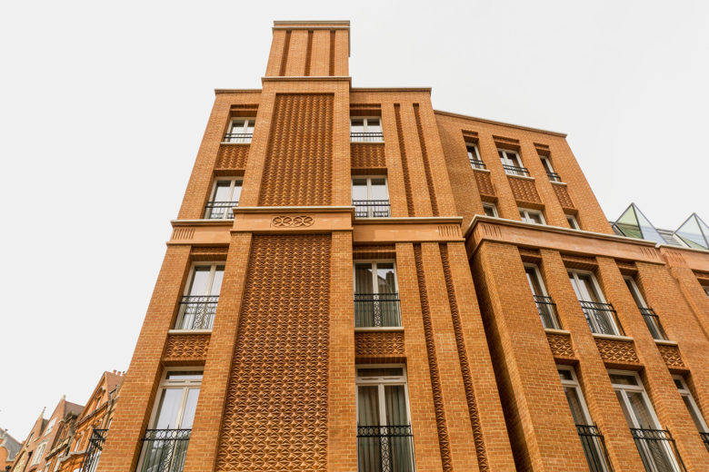 Project report: Squire and Partners 'Kingwood' brickwork