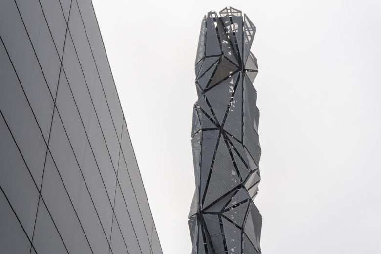 Project report: Conrad Shawcross and C.F. Møller 'Optic Cloak'