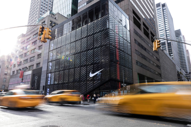 Project report: NIKE ‘House of Innovation’ brand mark